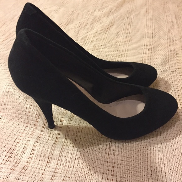 Steve Madden Unityy Suede Leather Heels - Picture 2 of 6